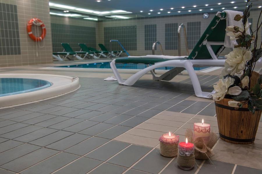 Hotel Nordic เอลตาร์แตร์ ภายนอก รูปภาพ