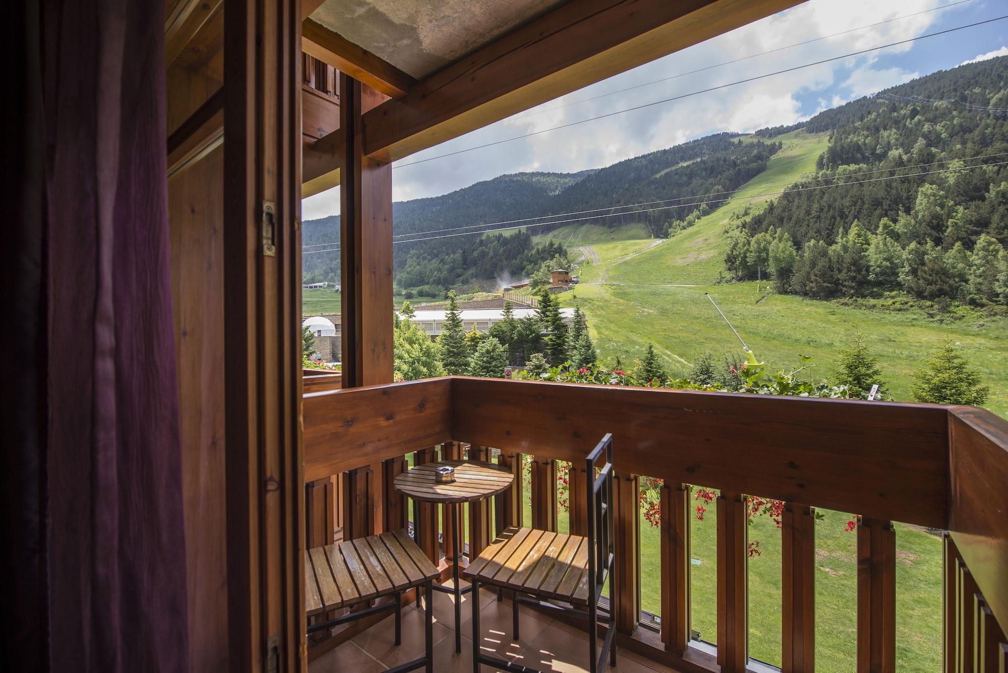 Hotel Nordic เอลตาร์แตร์ ภายนอก รูปภาพ