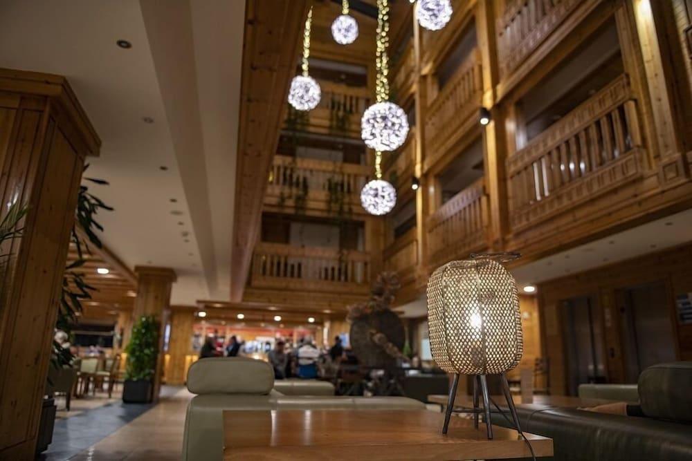 Hotel Nordic เอลตาร์แตร์ ภายนอก รูปภาพ